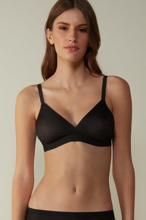 Women Intimissimi Emma Invisible Touch Triangle Bra Black | 4721638-VH